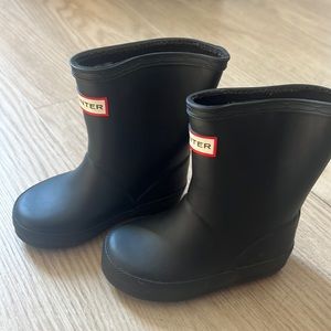 Hunter kids rain boots - like new